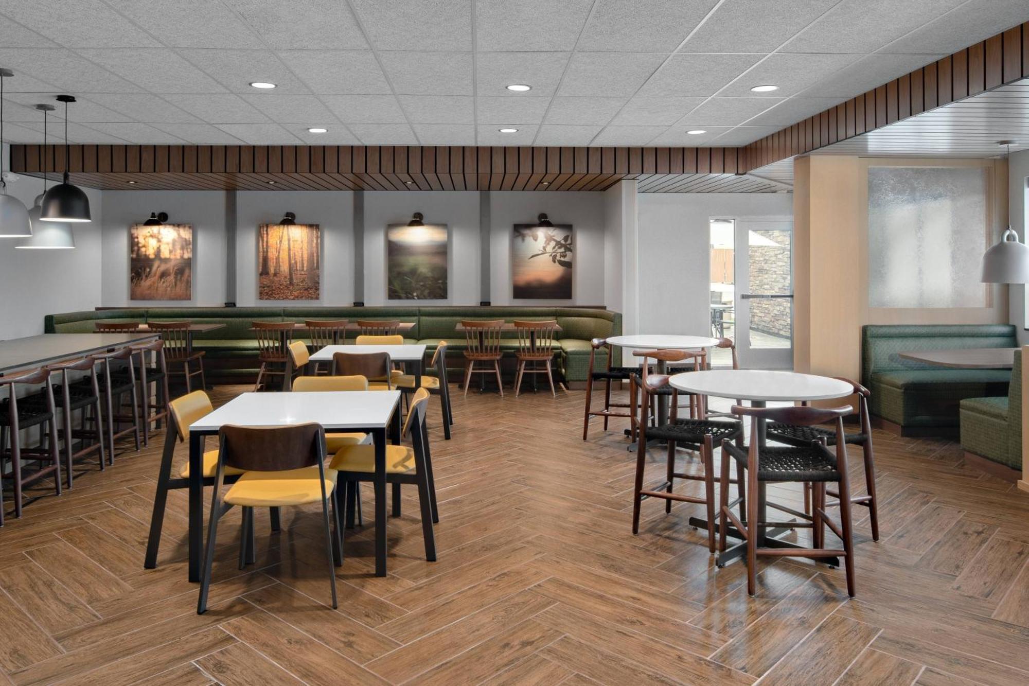 Fairfield Inn & Suites By Marriott לייק ג'נבה מראה חיצוני תמונה